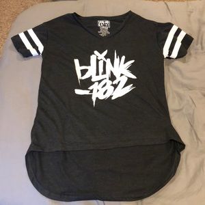 Grey Blink 182 shirt